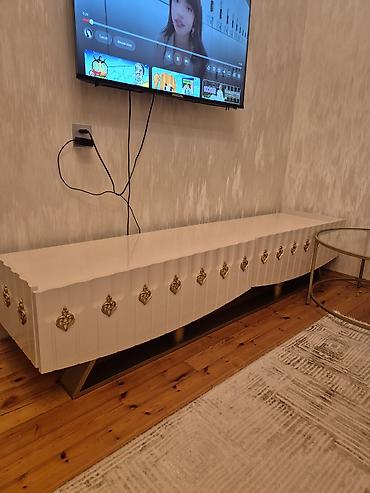 ТВ-стенды: Mdf masin boyasidir yaxsi veziyyetdedir Tvstend tecili satildigi ucun — 4