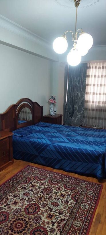 Uzunmüddətli kirayə mənzillər: Gəclik metrosuna 4-5 dəqiqəlik məsafədə,Odlar yurdu universitetin — 2