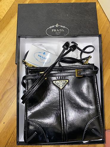 hesir canta: Əl çantası, Prada, Yeni — 1