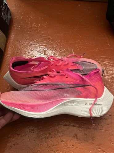 Кроссовки и спортивная обувь: Кроссовки, 36, Nike, Б/у, цвет - Розовый, Платная доставка