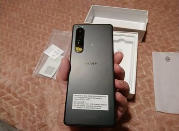 təzə telfonlar: Sony Xperia 1 III, 256 ГБ, цвет - Черный, Кнопочный, Сенсорный, Отпечаток пальца