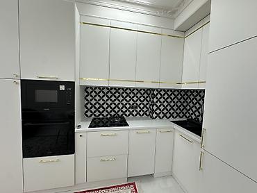 Квартиры: 3 комнаты, Асанбай мкр Собственник, Без животных, от 6 месяцев, от 1 года, С мебелью полностью — 4