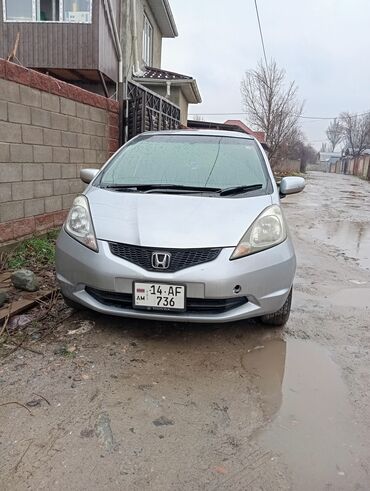 фит 2009: Honda Fit: 2009 г., 1.3 л, Автомат, Бензин