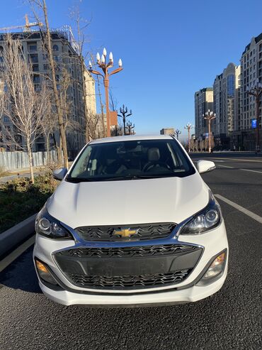 Chevrolet: Chevrolet Spark: 2019 г., 1 л, Вариатор, Бензин, Универсал — 1