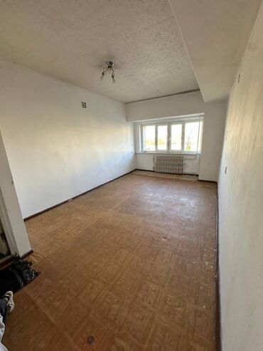 прадаю квартиру: 1 комната, 20 м², Общежитие и гостиничного типа, 7 этаж, Старый ремонт