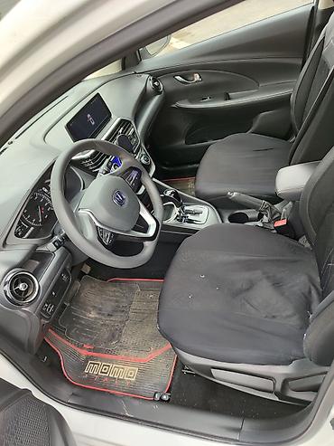 changan alsvin: Changan Alsvin sedan - Kuzov: 4 qapılı sedan, ağ rəng - Mühərrik — 6