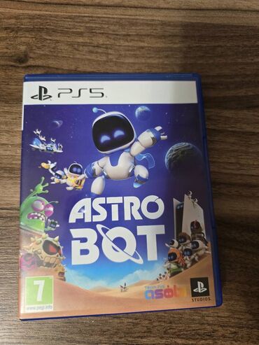 Ps5 oyunu Astrobot, astro bot . Cızığı yoxdur. Qiymət sondu . Barter