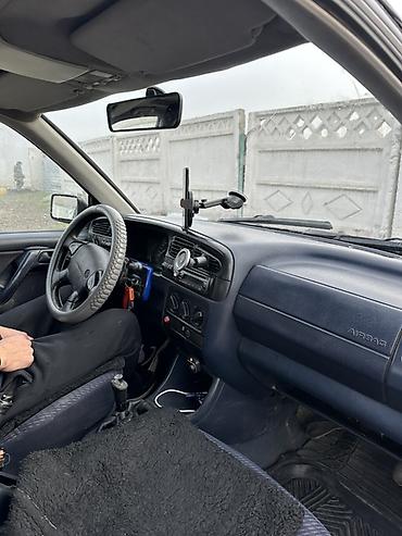 Volkswagen: Volkswagen Vento: 1992 г., Механика, Бензин, Седан — 9