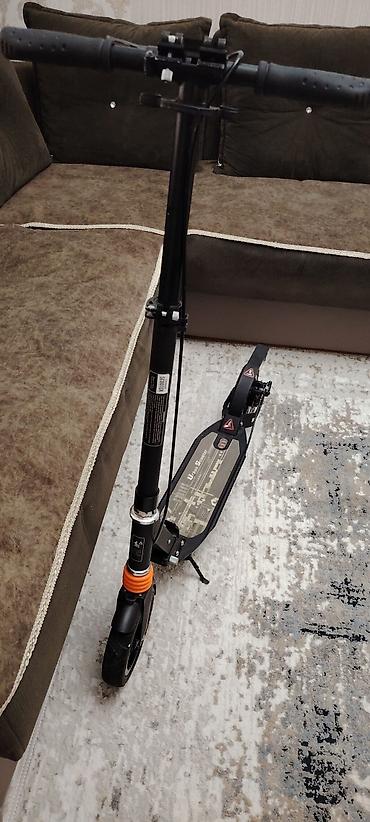 ninebot e2 pro: Şəhər üçün rahat və yığcam skuter - Model: Urban Scooter (gövdədə — 2