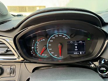 Chevrolet: Chevrolet Spark: 2019 г., 1 л, Вариатор, Бензин, Хэтчбэк — 22