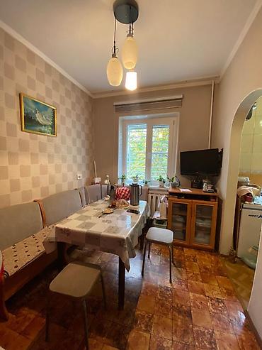 Продажа квартир: 5 комнат, 96 м², Асанбай мкр 105 серия, 2 этаж — 2