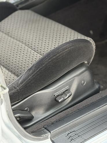 Subaru: Subaru Legacy: 1999 г., 2 л, Автомат, Бензин, Седан — 15