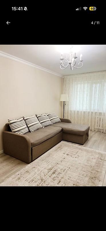 sofa: Угловой диван, C подушками — 1
