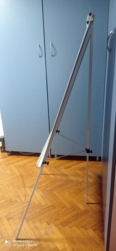 Ostali nameštaj: Prezenter ili štafelaj dimenzije 70x105 visina 1,90cm sa — 5