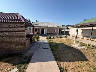 Продажа коттеджей и домов: 4 комнаты, 154 м², 2 соток, Бишкек, Риэлтор — 29