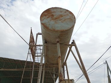 işlənmiş su ceni: Bak, Metal, 1500 l, İşlənmiş, Ünvandan götürmə