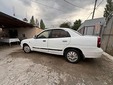 Daewoo Nubira: 2001 г., 1.5 л, Автомат, Бензин, Седан — 3