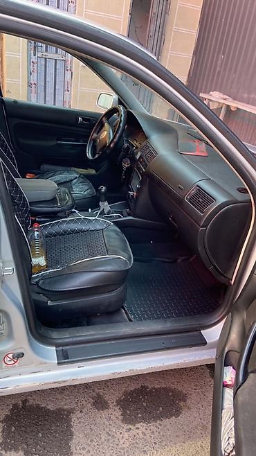 гольы 2: Volkswagen Golf GTI: 1999 г., 1.4 л, Механика, Бензин, Хэтчбэк — 6