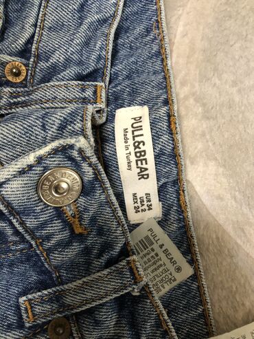 cins heyvanlarin satisi: Pull bear mom jean.69 azn alınıb dar oldugunnan satılır