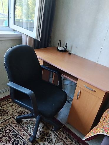 поролон бишкек: Продам компьютерный стол с креслом — 1
