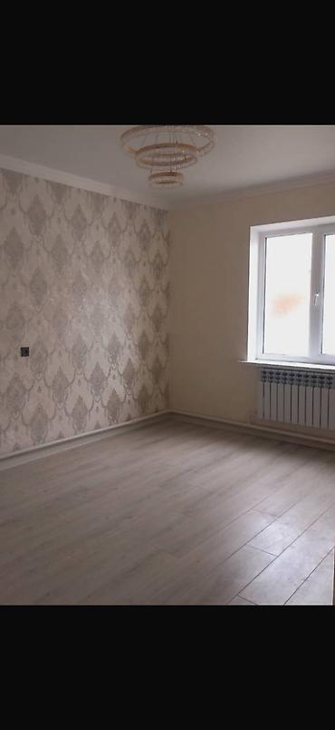 Продажа коттеджей и домов: 🏡 **ПРОДАЁТСЯ ДОМ** 📍 Район: Шоро завод 🏠 Комнаты: 4 📐 Площадь дома — 5