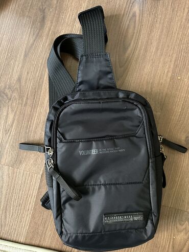 черная сумка: Почти новый