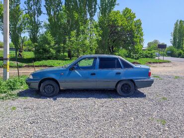 mashina mazda sh 5: Daewoo Nexia: 2005 г., 1.5 л, Механика, Газ, Седан