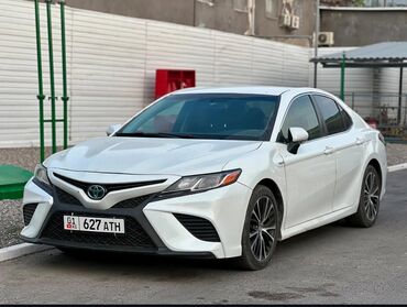 Toyota: Toyota Camry: 2018 г., 2.5 л, Вариатор, Гибрид