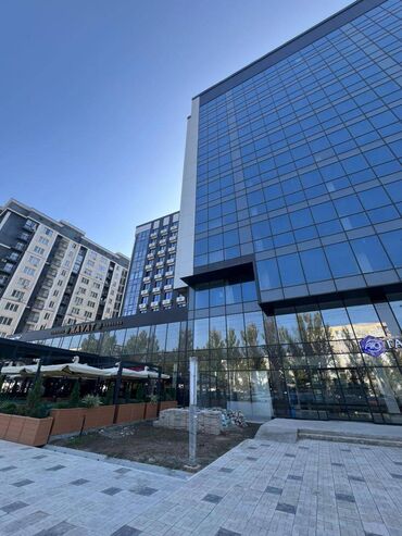 контейнерная азс купить: Продаю Офис 143 м², Без ремонта, Без мебели, Бизнес центр, 4 этаж