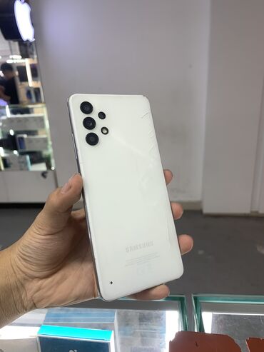 белая клавиатура: Samsung Galaxy A32, Новый, 8 ГБ, цвет - Белый, 2 SIM