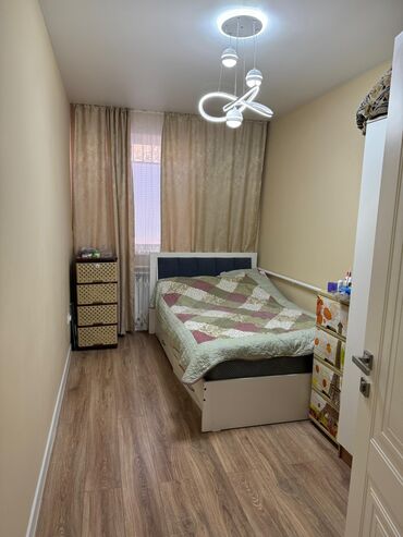 Продажа квартир: 3 комнаты, 60 м² — 3