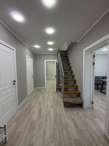 4: 4 комнаты, 120 м², 4 соток, Бишкек, Учкун мкр Агентство недвижимости — 3