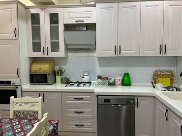 Yeni tikili: 4 otaqlı, Yeni tikili, m. Həzi Aslanov, 104 kv. m — 4