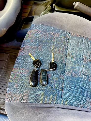 mark 90: Toyota Ipsum: 1998 г., 2 л, Механика, Бензин, Минивэн — 6