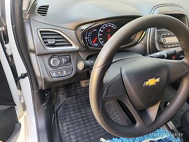 авари: Chevrolet Spark: 2018 г., 1 л, Автомат, Бензин, Хэтчбэк — 2