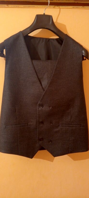 Kostyumlar: Kişi kostyumu – üç hissəli dəst - Rəng: tünd boz (melanj effektli) - — 5