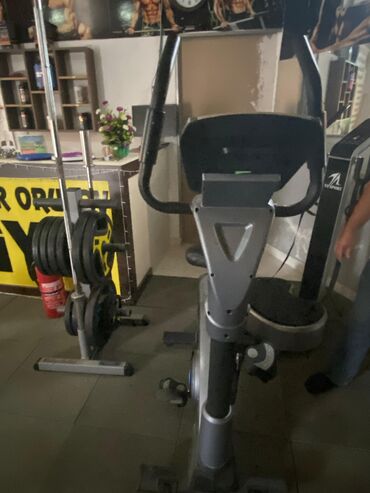 Velotrenajorlar: Sport zalı üçün kardio avadanlıqları paketi Tərkib: - 2 ədəd — 11