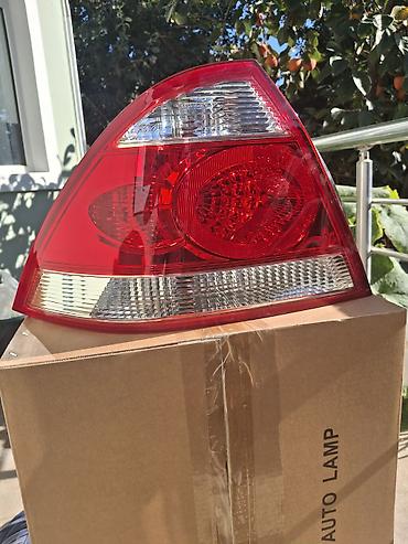 Arxa fənər (tail light) – sedan/hetçbek tipli avtomobillər üçün -