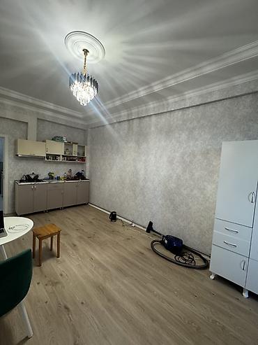bilecerde evler: İki otaklı ev ayləyə kiraye verilir ev salayda yerləşir orta temirli — 5