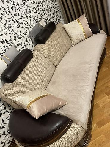 dəhlizə divan: Premium divan – taxta karkaslı, klassik-modern dizayn. Opşi 2,40 uzunu — 6