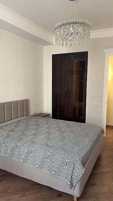 Батирлерди сатуу: 1 бөлмө, 47 м², Түштүк Магистраль Элитка, 2 кабат, Жаңы ремонт — 3