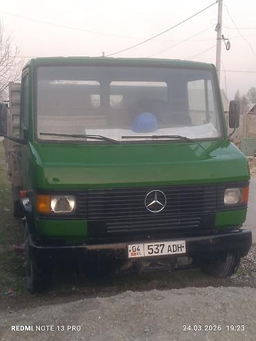 4a fe: Грузовик, Mercedes-Benz, Стандарт, Б/у — 1
