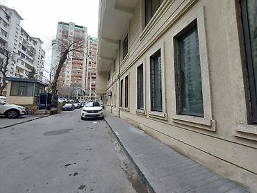 qaraba: Heydər Əliyev Mərkəzinin yanında, "Effekt Park"-da 3 otaqlı lüks — 3