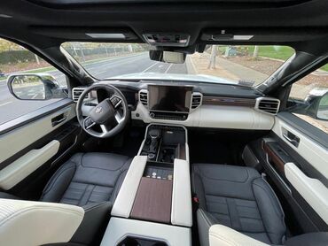 Toyota: Toyota Sequoia: 2024 г., 3.4 л, Автомат, Гибрид, Внедорожник — 10