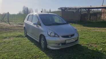 satam bu: Honda Fit: 2002 г., 1.3 л, Автомат, Бензин, Хэтчбэк