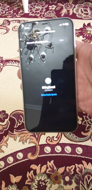 Apple iPhone: IPhone 11, 128 GB, Ağ, Face ID — 9