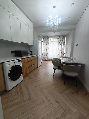 1 комната, 45 м², Элитка, 3 этаж, Евроремонт at lalafo.kg 1 комната, 45 м², Элитка, 3 этаж, Евроремонт