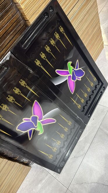 Nərdlər: Məhsul: Nərd dəsti – tematik dizaynlı - Lövhə: Qara fon üzərində — 3