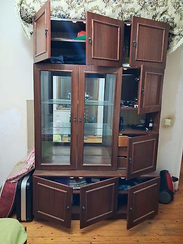 Dolablar: Vitralı qonaq otağı şkaf-divan modulu ünvan Hövsan - Material: taxta — 2