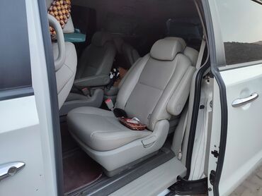 Kia: Kia Carnival: 2017 г., 2.2 л, Автомат, Дизель, Минивэн at lalafo.kg — 8 Kia: Kia Carnival: 2017 г., 2.2 л, Автомат, Дизель, Минивэн — 8